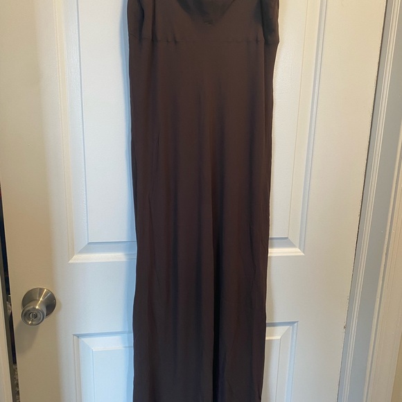 Reformation Sukie Dress in mole. Size 12 - Picture 5 of 9